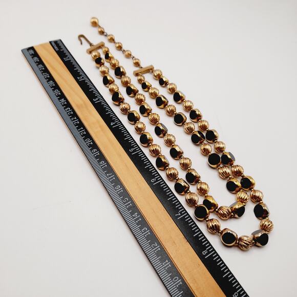 Vintage Two Strand Gold Plated & Black Bead Necklace 16” including Extender - Picture 8 of 13